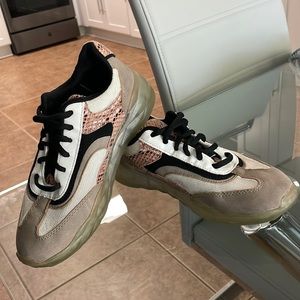 QUPID SNEAKERS TREE COLOR